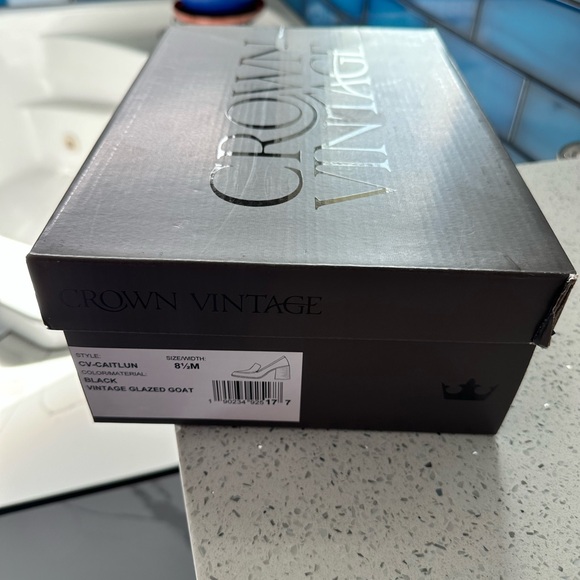 Crown Vintage Shoes - Picture 2 of 4